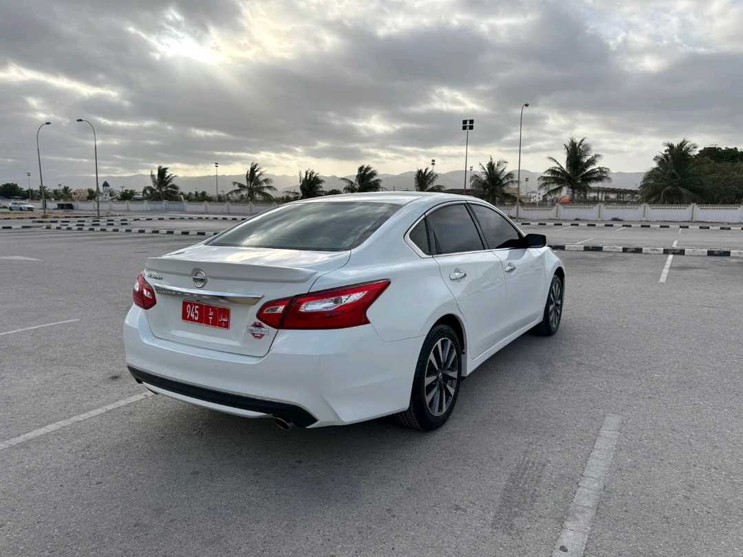 نيسان التيما 2018