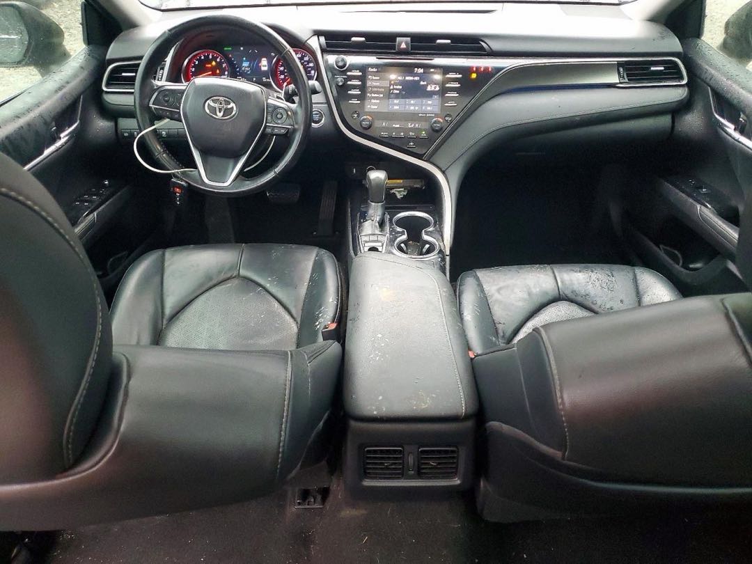 Car Image 2019 TOYOTA CAMRY