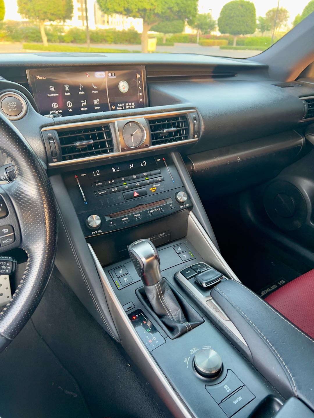 Car Image 2017 LEXUS IS 200