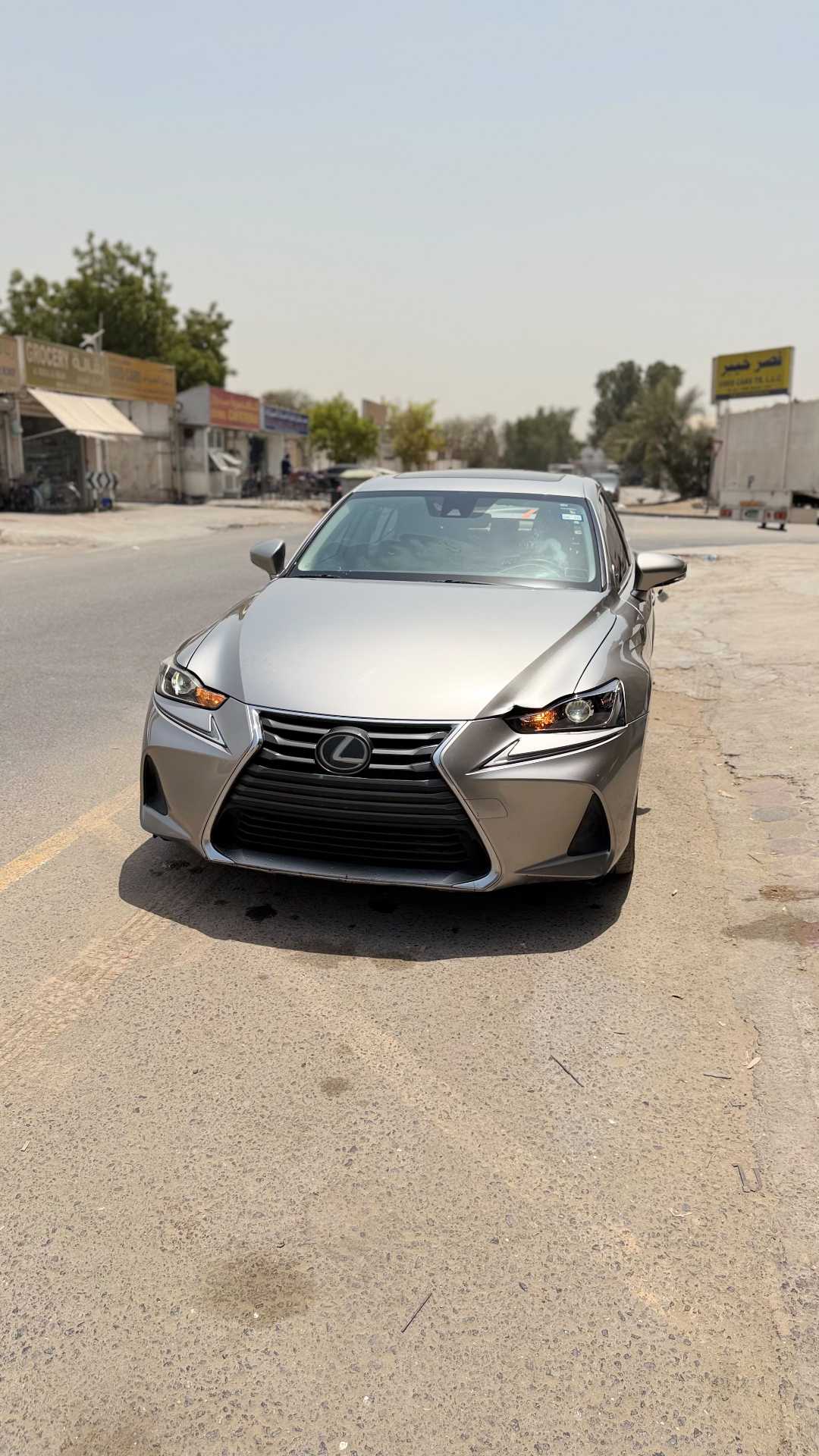 Car Image 2019 LEXUS IS