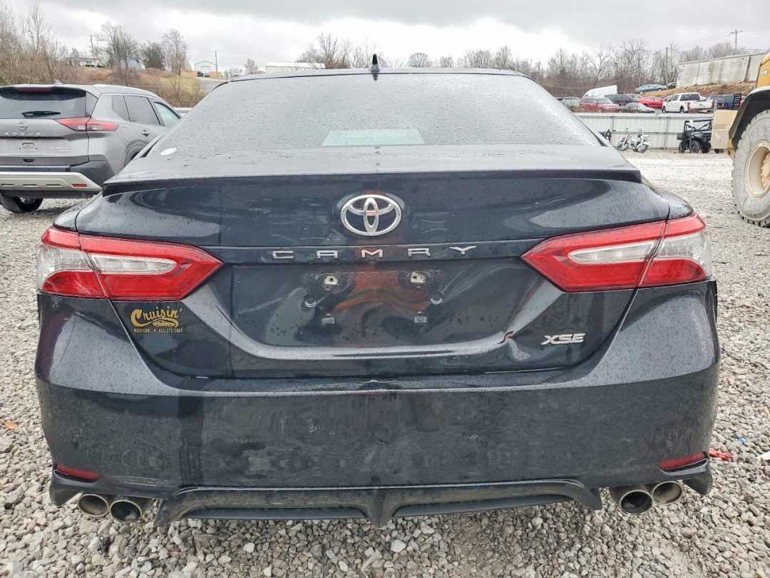 Car Image 2019 TOYOTA CAMRY
