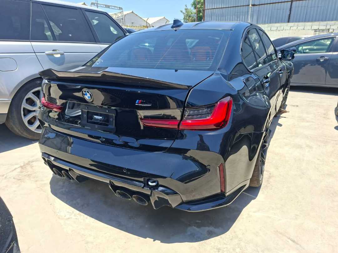Car Image 2022 BMW M3