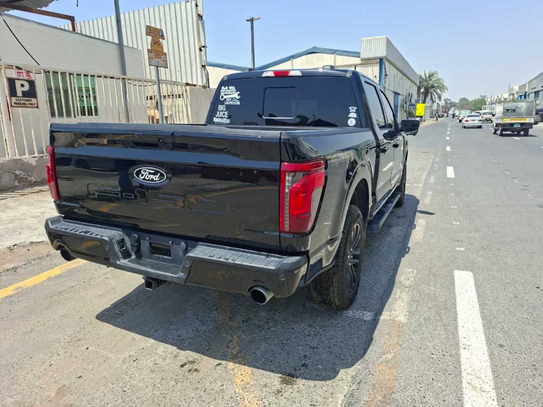 Car Image 2025 FORD F-150