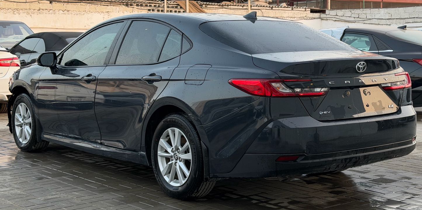 Car Image 2025 TOYOTA CAMRY