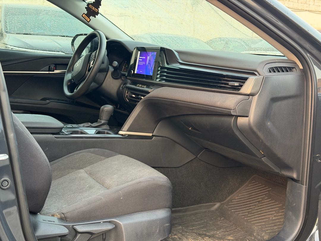 Car Image 2025 TOYOTA CAMRY