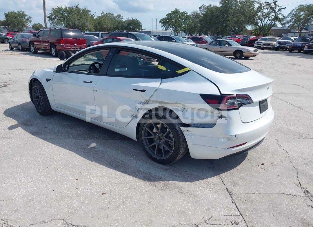Car Image 2021 TESLA Model 3
