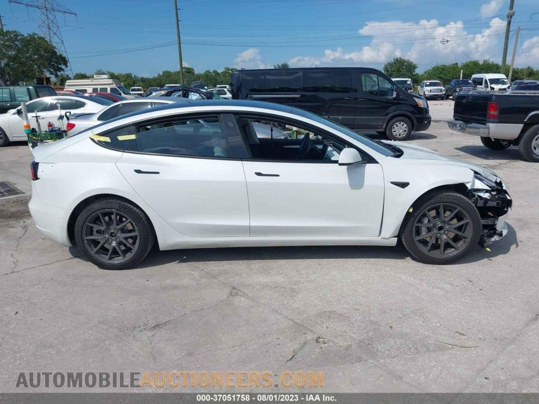 Car Image 2021 TESLA Model 3