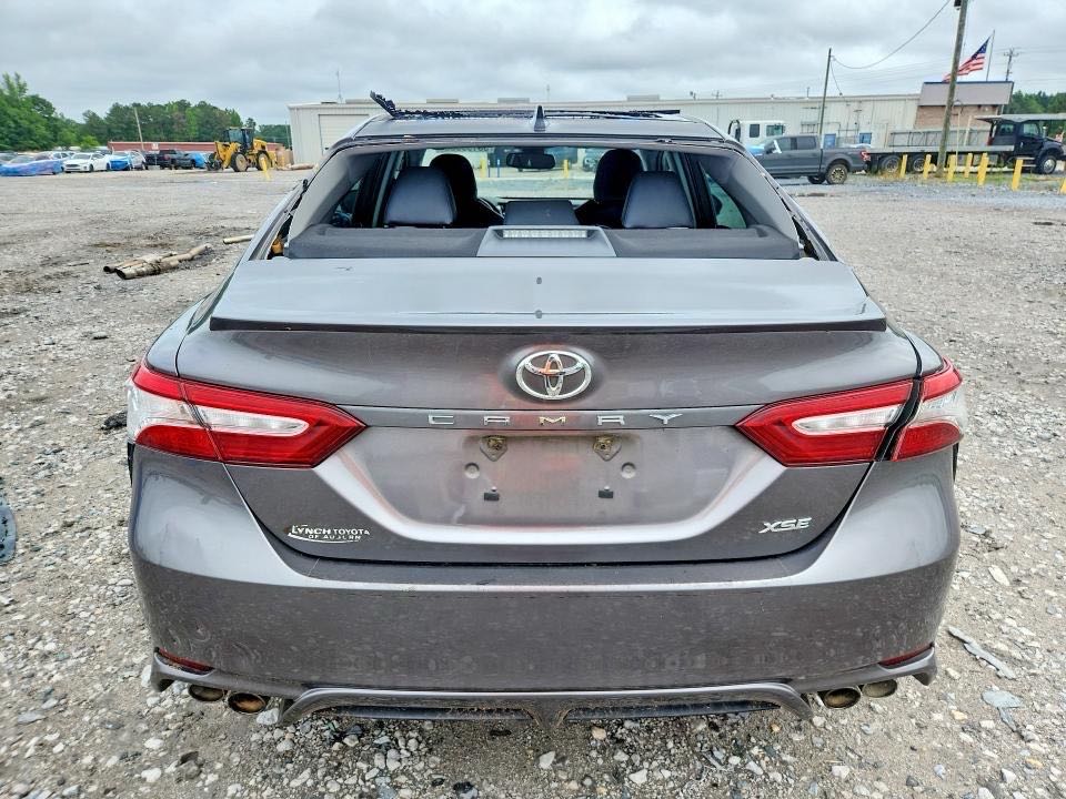 Car Image 2019 TOYOTA CAMRY