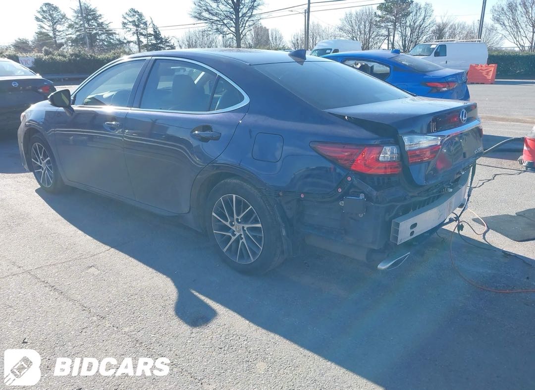 Car Image 2016 LEXUS ES