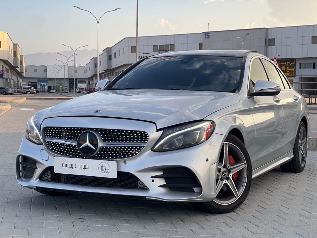 Car Image 2018 MERCEDES C Class 300