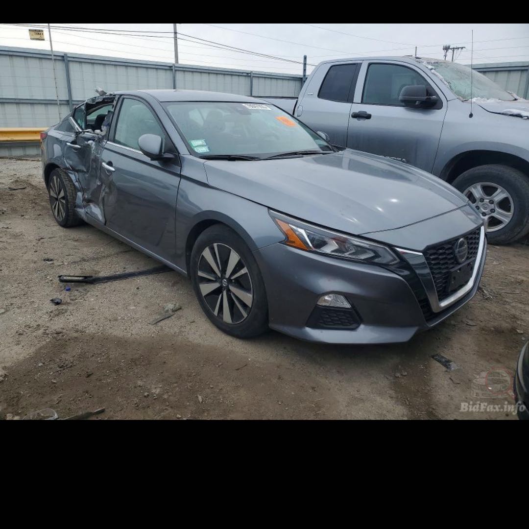Car Image 2021 NISSAN ALTIMA