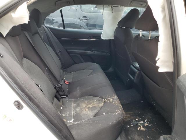 Car Image 2018 TOYOTA CAMRY