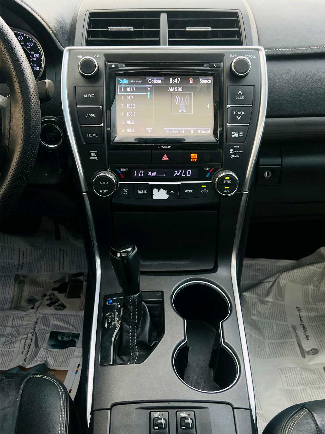 Car Image 2017 TOYOTA CAMRY XLE