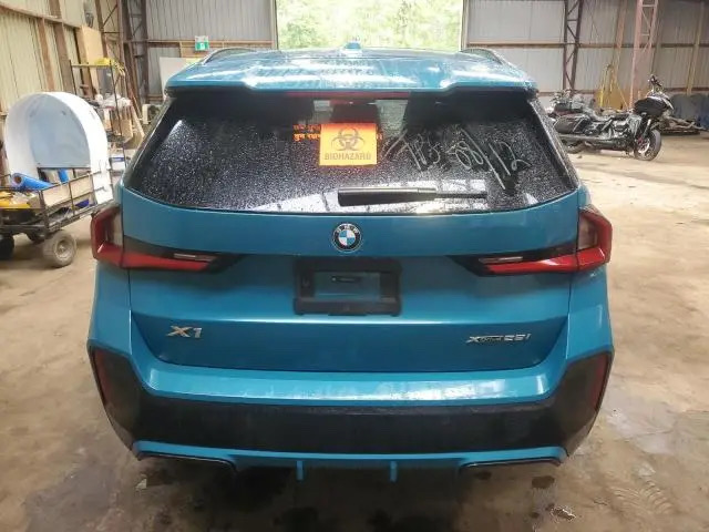 Car Image 2024 BMW X1