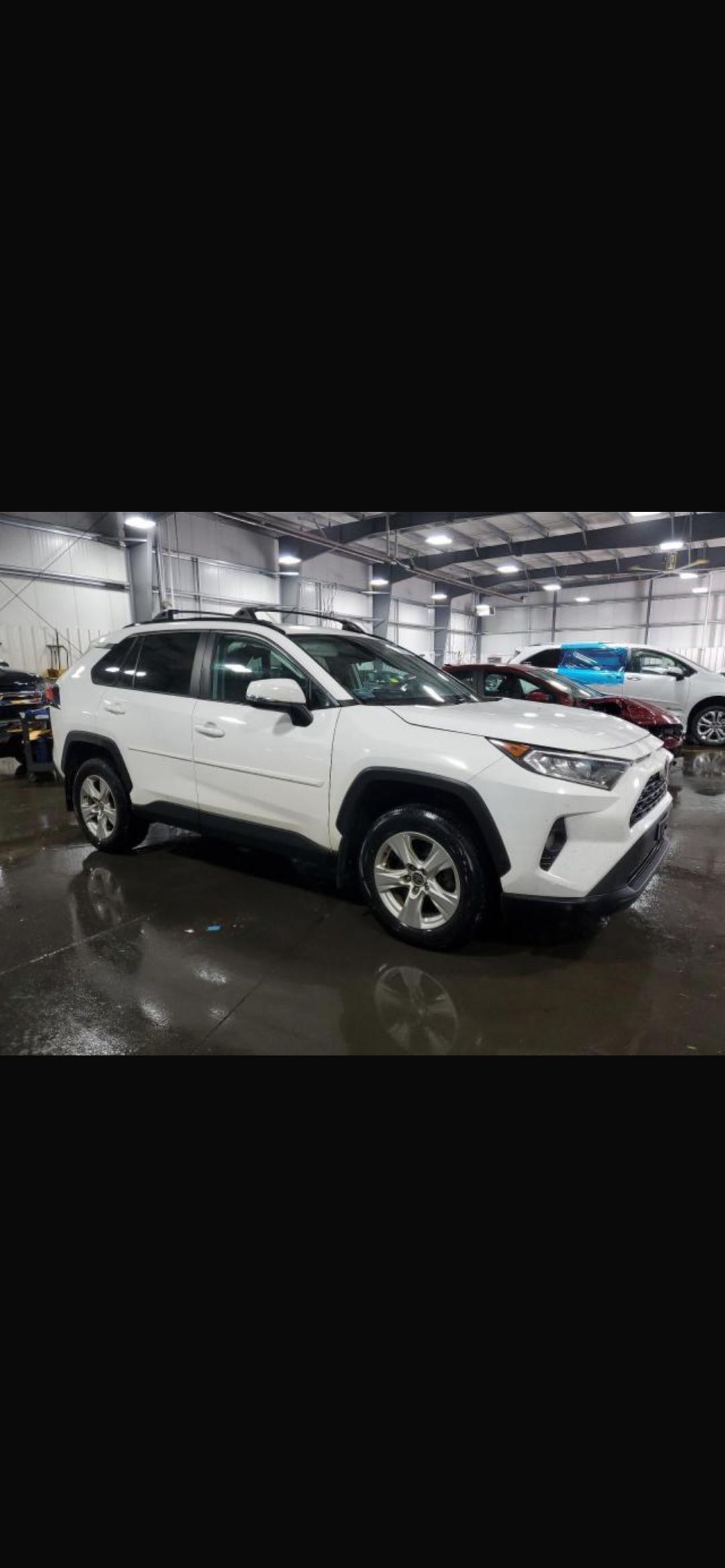 Car Image 2021 TOYOTA RAV4