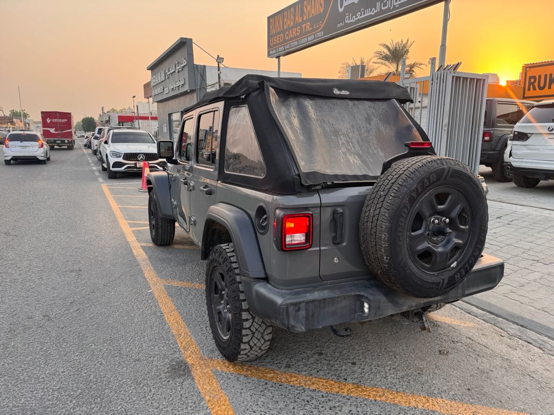 Car Image 2019 JEEP WRANGLER