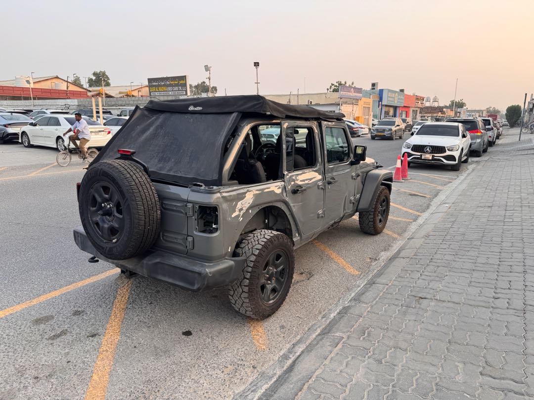 Car Image 2019 JEEP WRANGLER