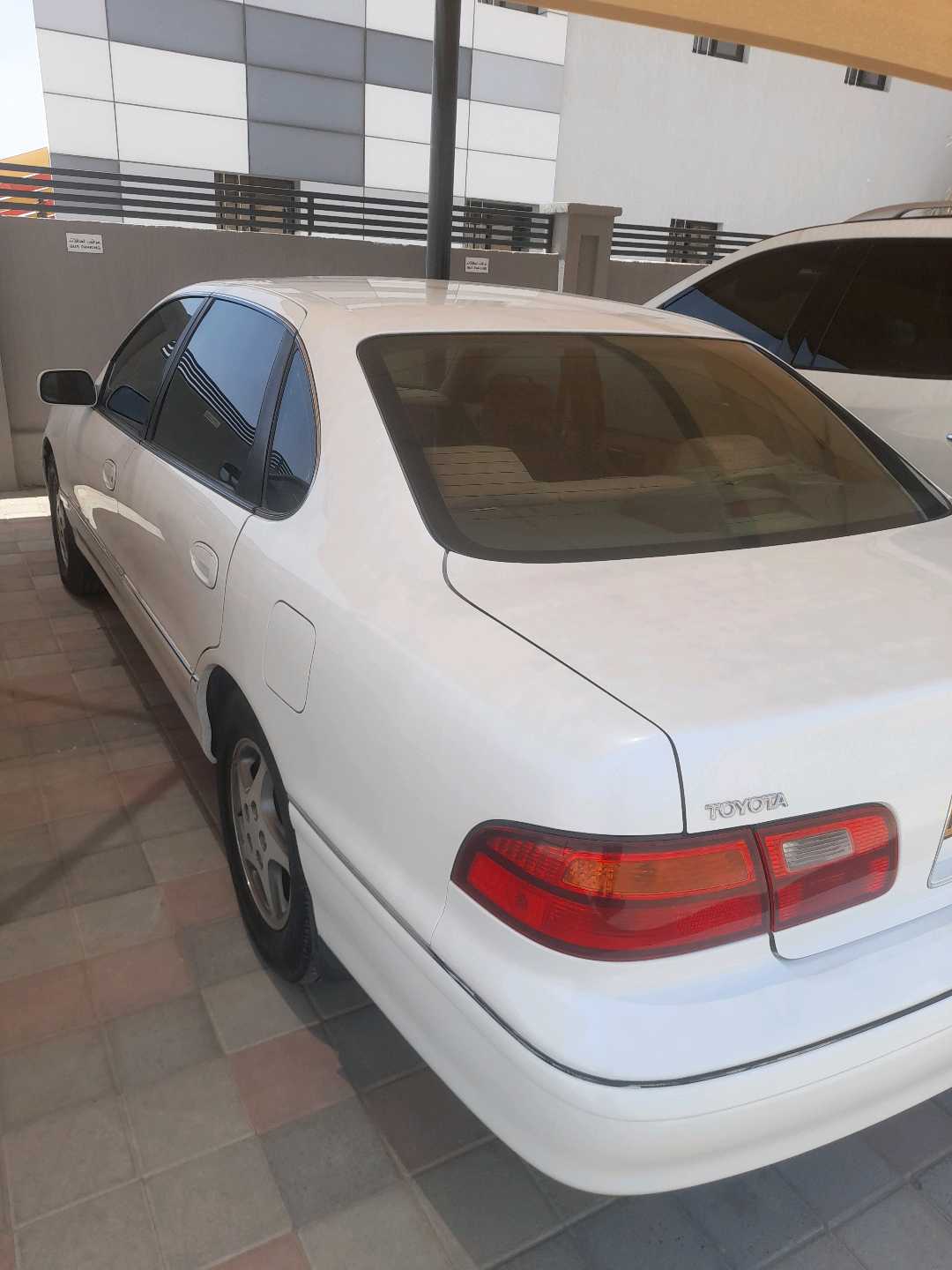 Car Image 1999 TOYOTA AVALON 