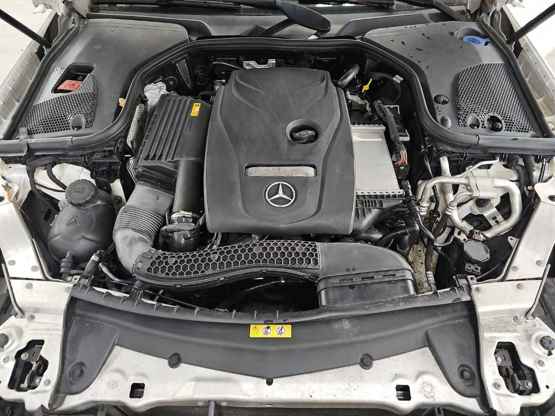 Car Image 2018 MERCEDES E Class