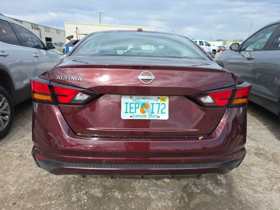 Car Image 2025 NISSAN ALTIMA