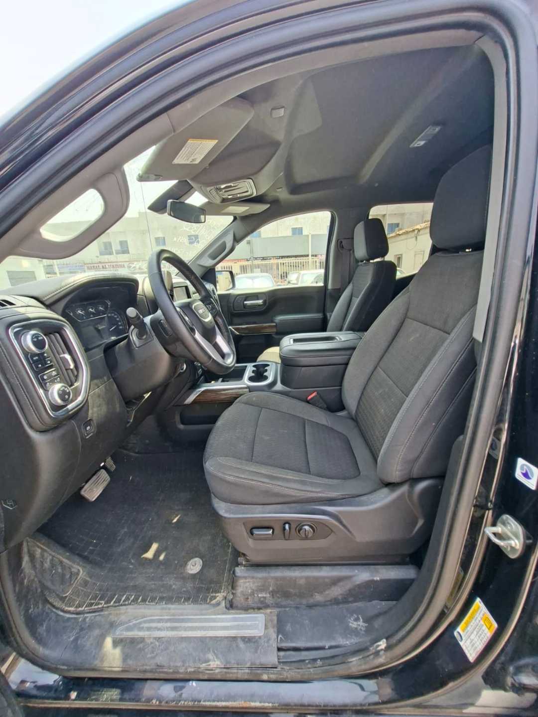 Car Image 2022 GMC SIERRA
