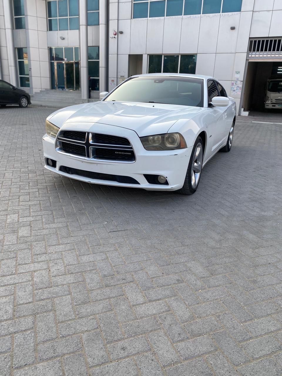Car Image 2014 DODGE CHARGER R/T
