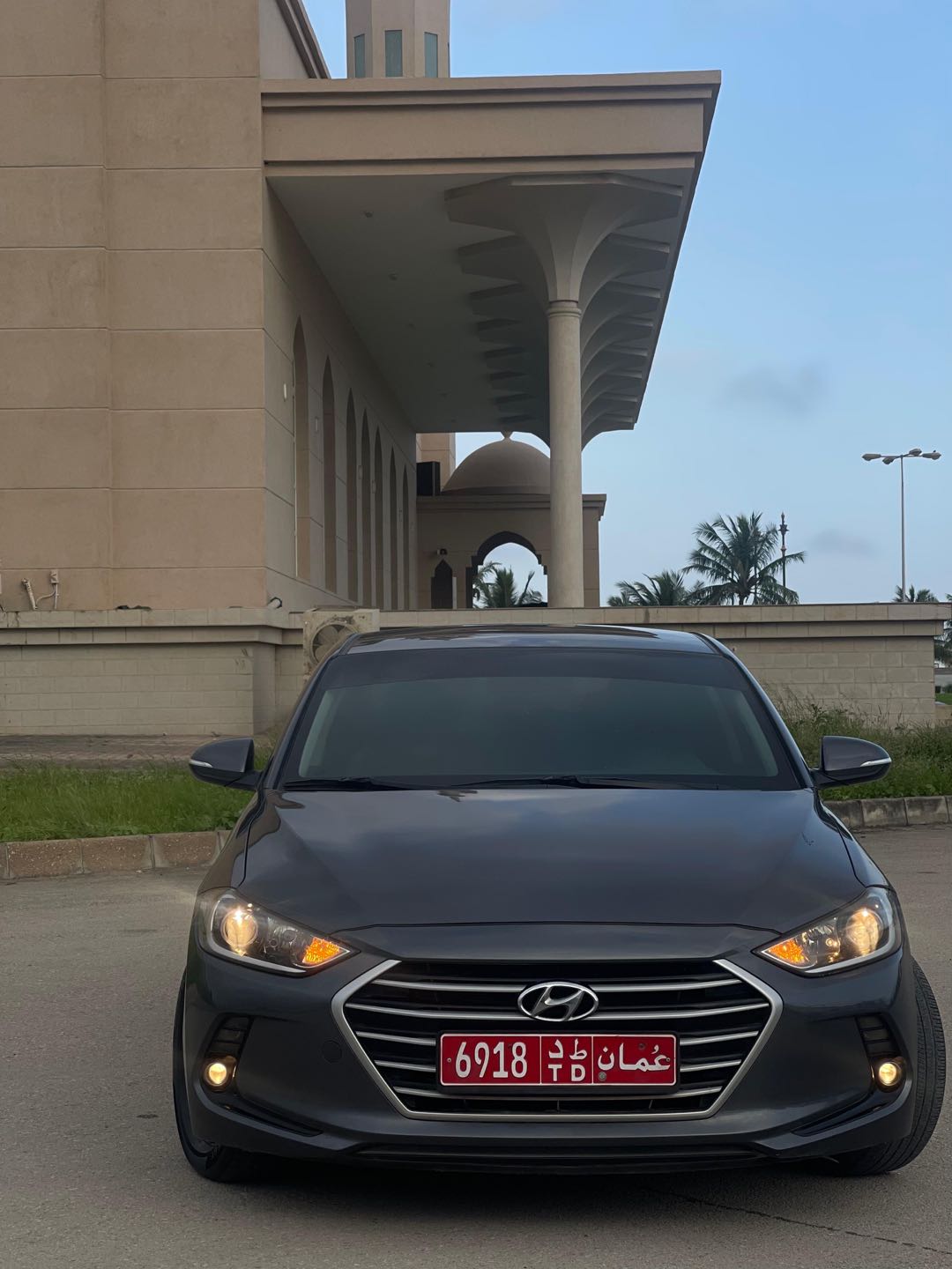 HYUNDAI ELANTRA 2018