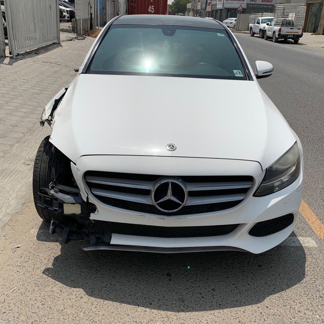 Car Image 2018 MERCEDES C Class