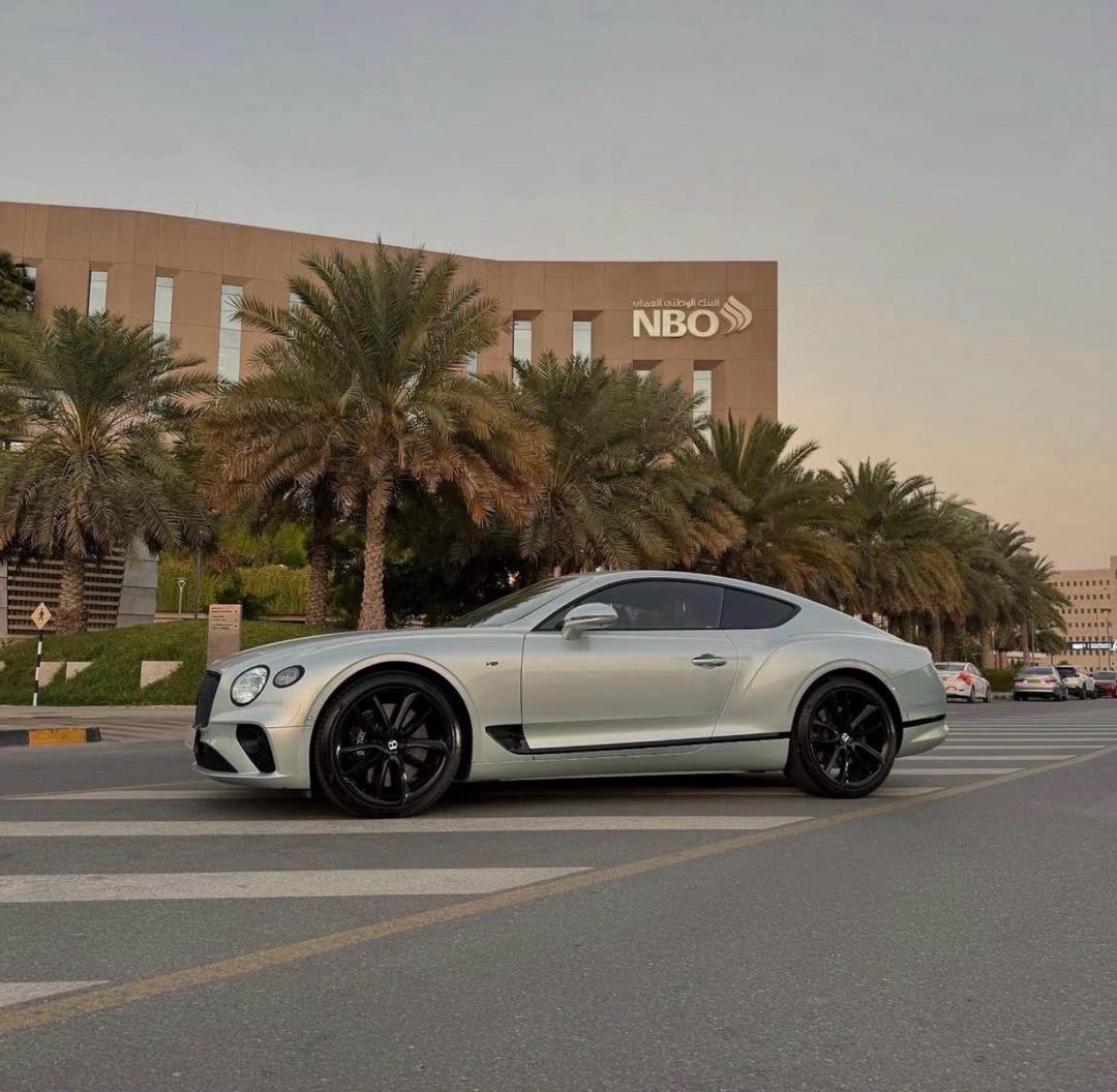بنتلي كونتيننتال جي تي 2024