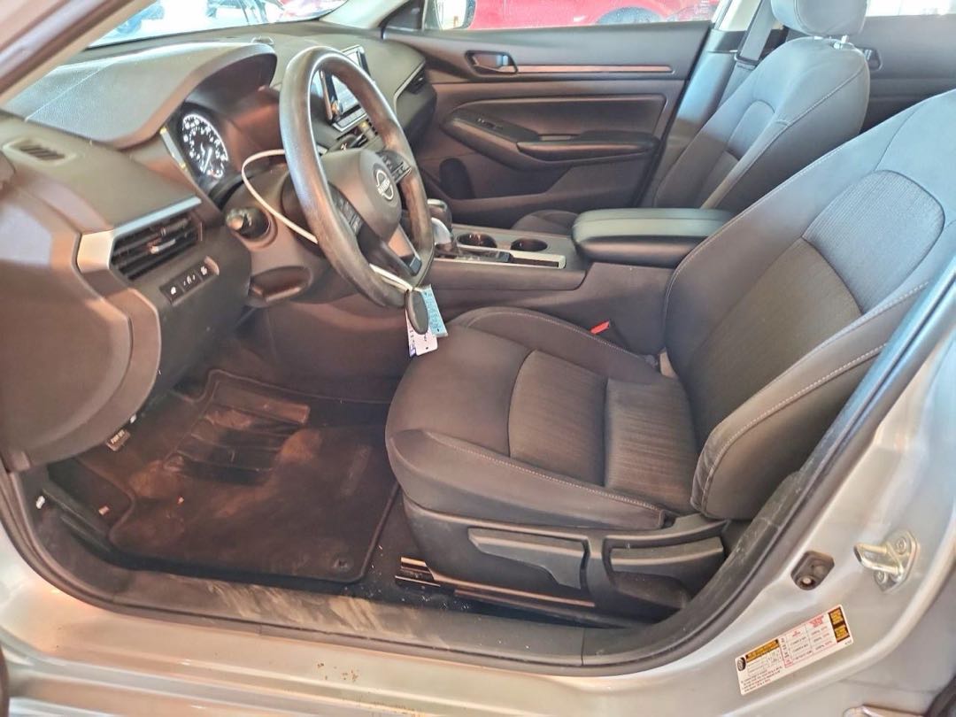 Car Image 2024 NISSAN ALTIMA