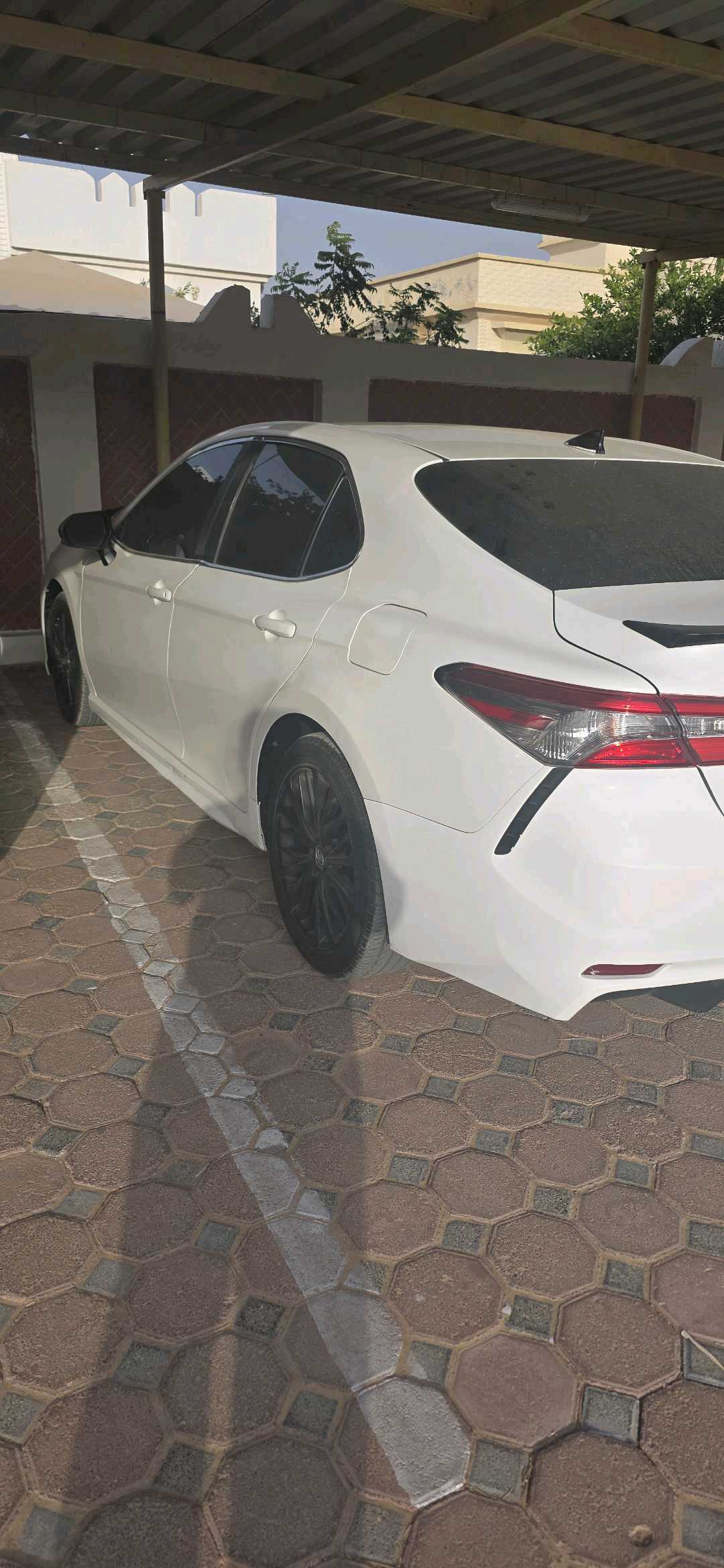 Car Image 2019 TOYOTA CAMRY SE