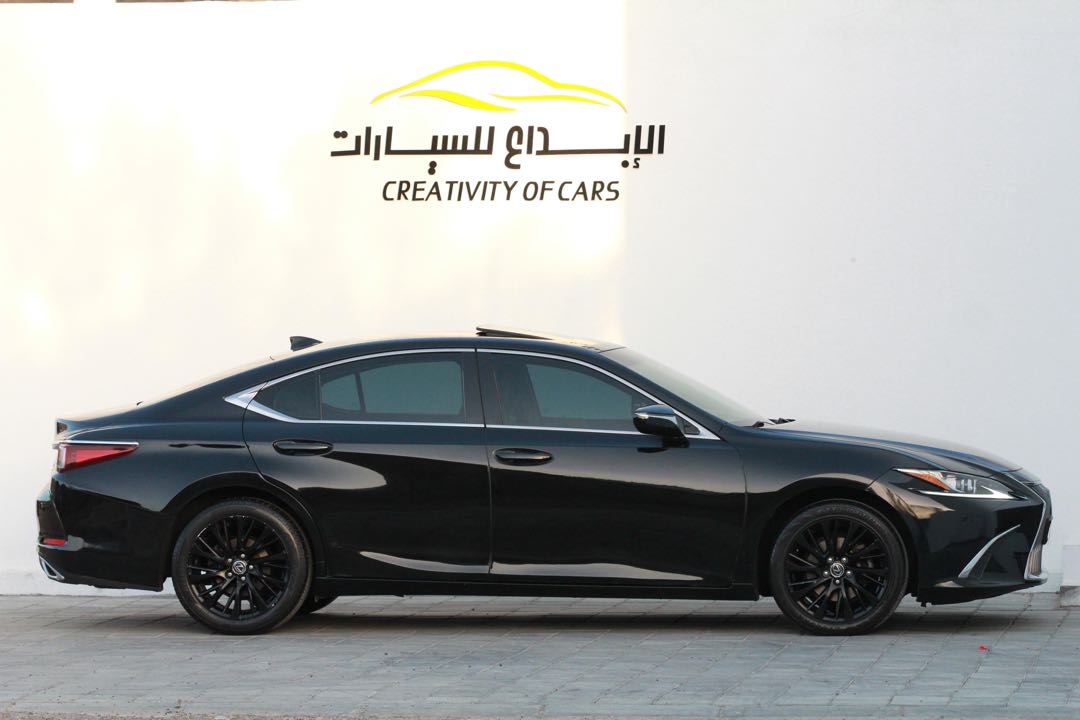Car Image 2019 LEXUS ES 350