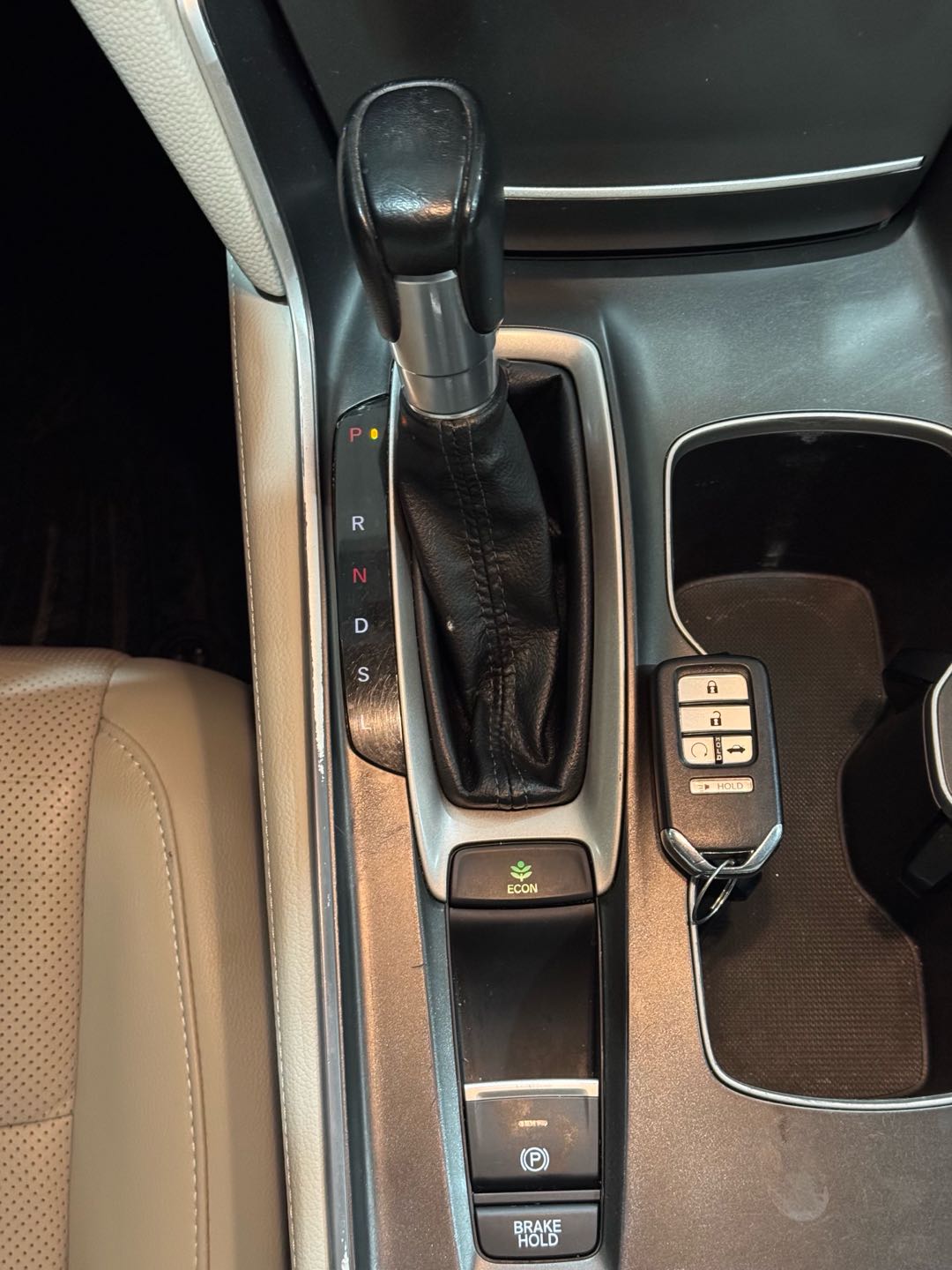 Car Image 2018 HONDA ACCORD EXL