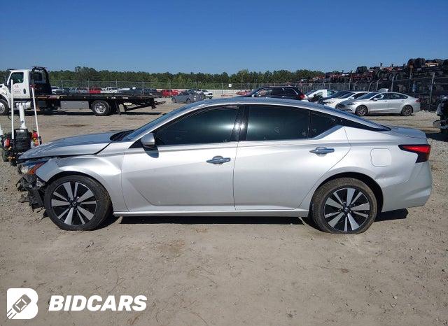 Car Image 2019 NISSAN ALTIMA
