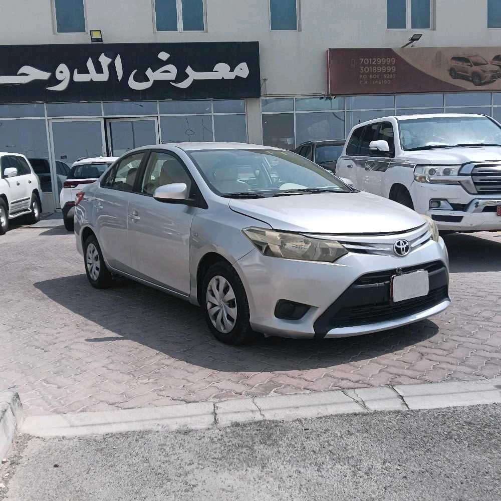 Car Image 2015 TOYOTA YARIS 1.5
