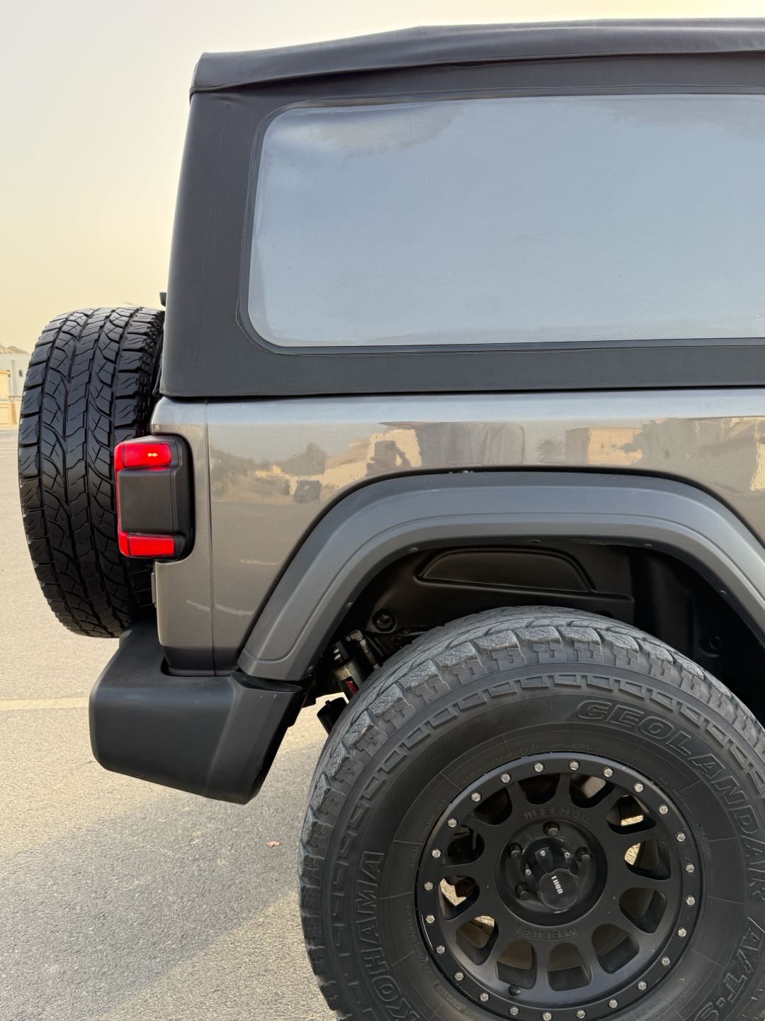 Car Image 2019 JEEP WRANGLER Sport