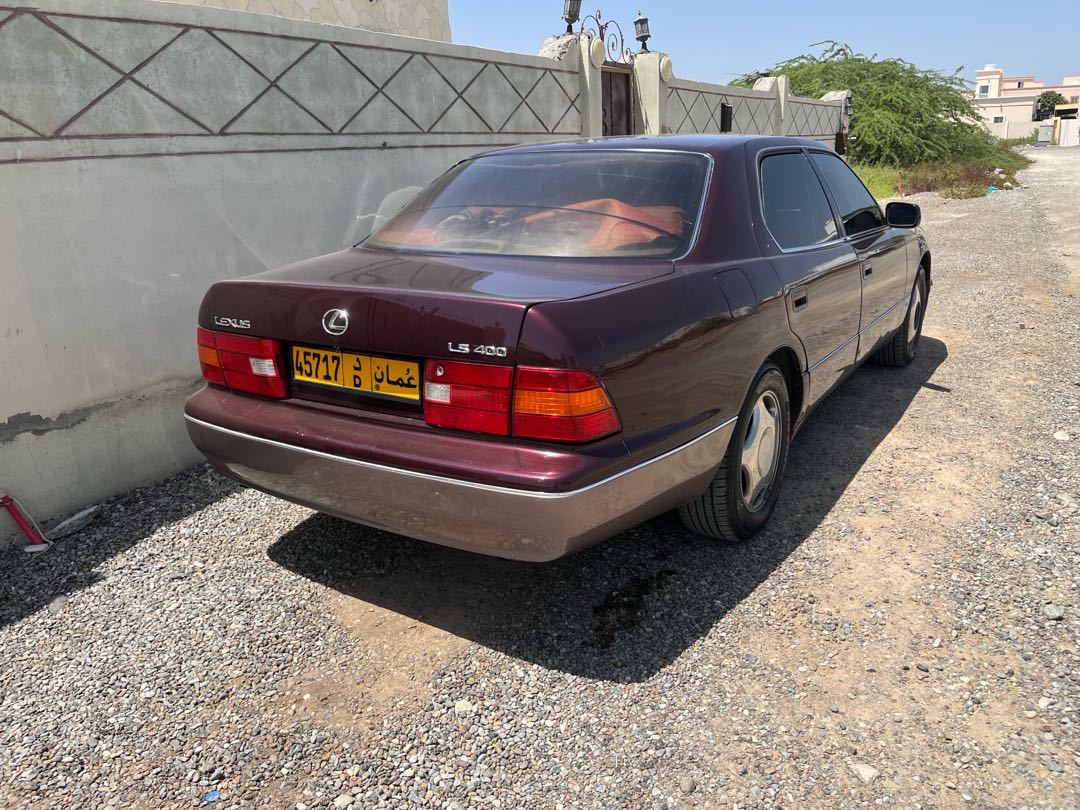 Car Image 1999 LEXUS LS 400
