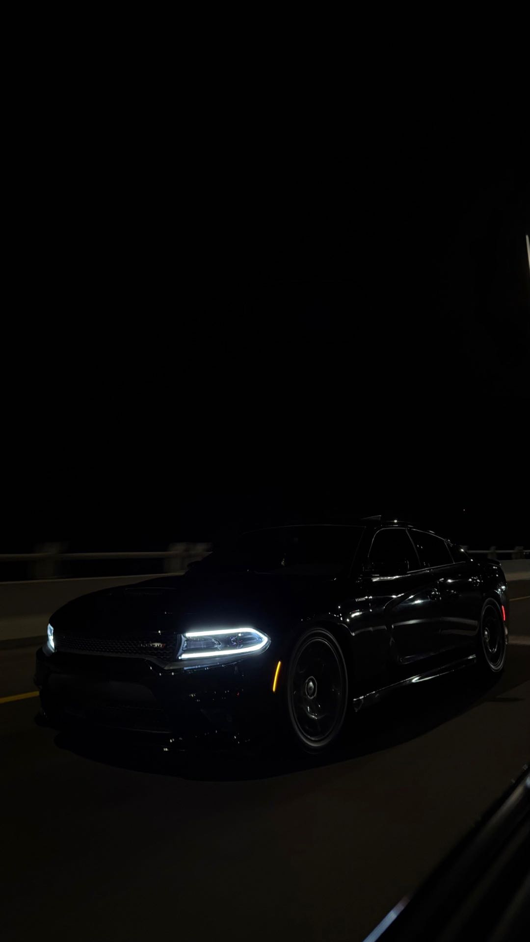 Car Image 2019 DODGE CHARGER GT