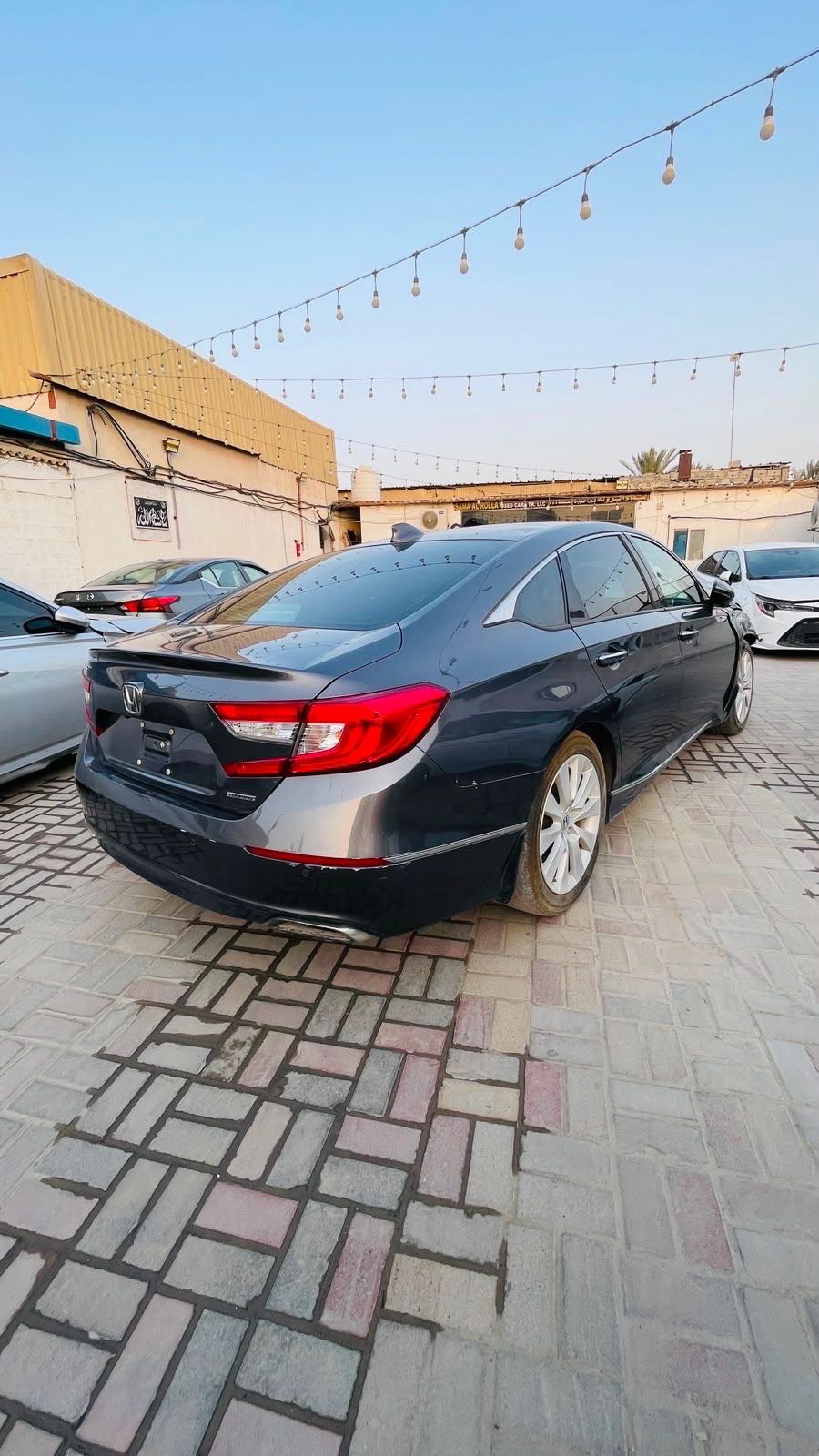 Car Image 2019 HONDA ACCORD