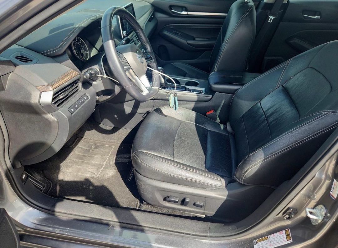 Car Image 2019 NISSAN ALTIMA