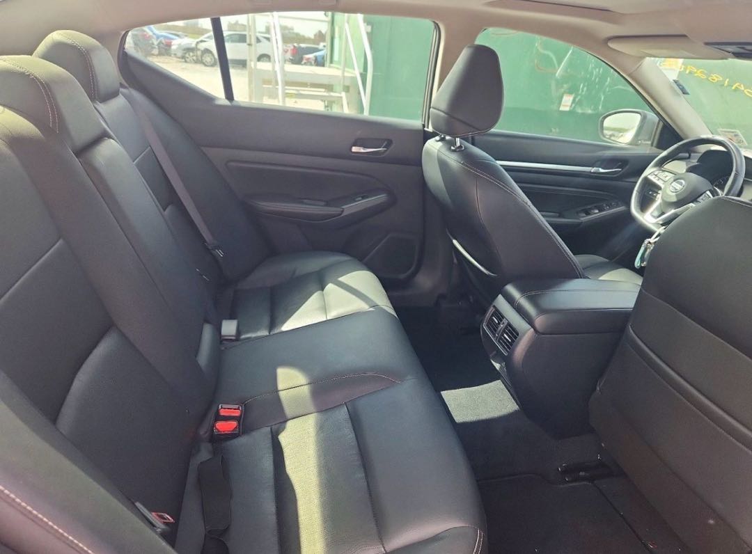 Car Image 2019 NISSAN ALTIMA