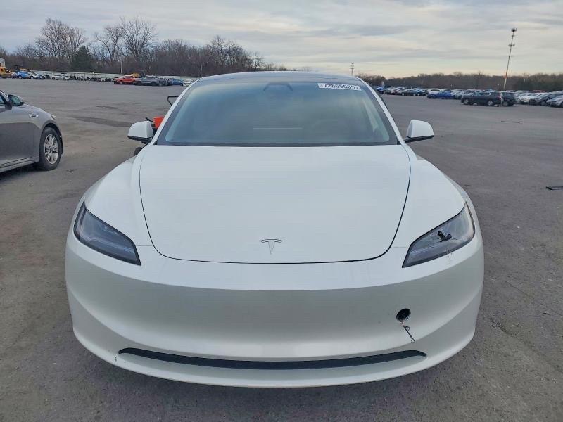 Car Image 2025 TESLA Model 3