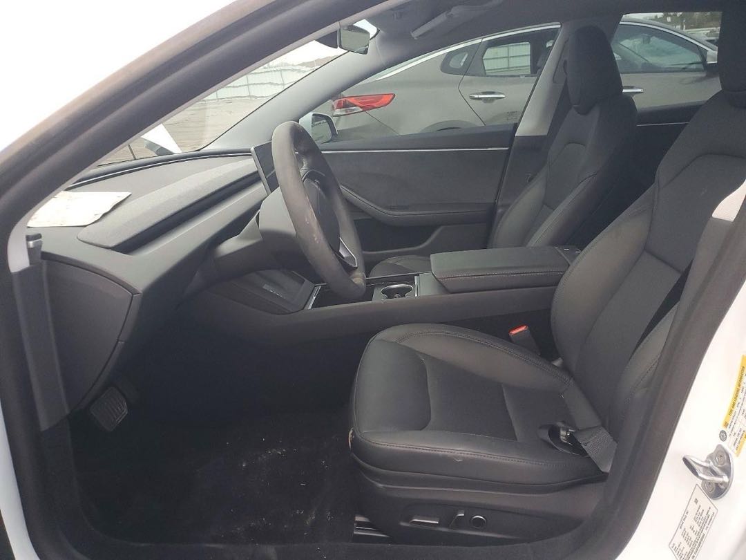 Car Image 2025 TESLA Model 3