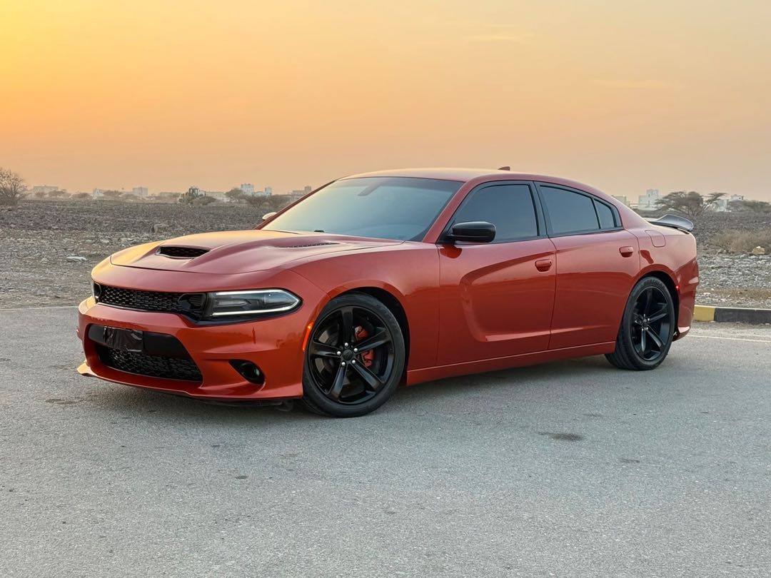Car Image 2018 DODGE CHARGER R/T