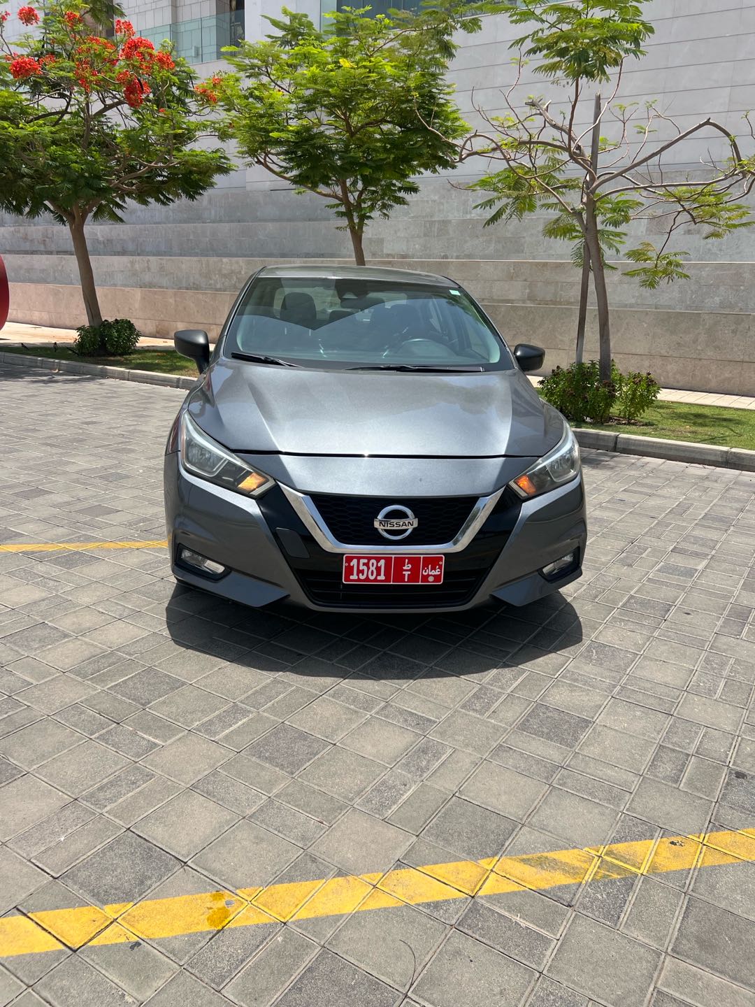 NISSAN VERSA 2020