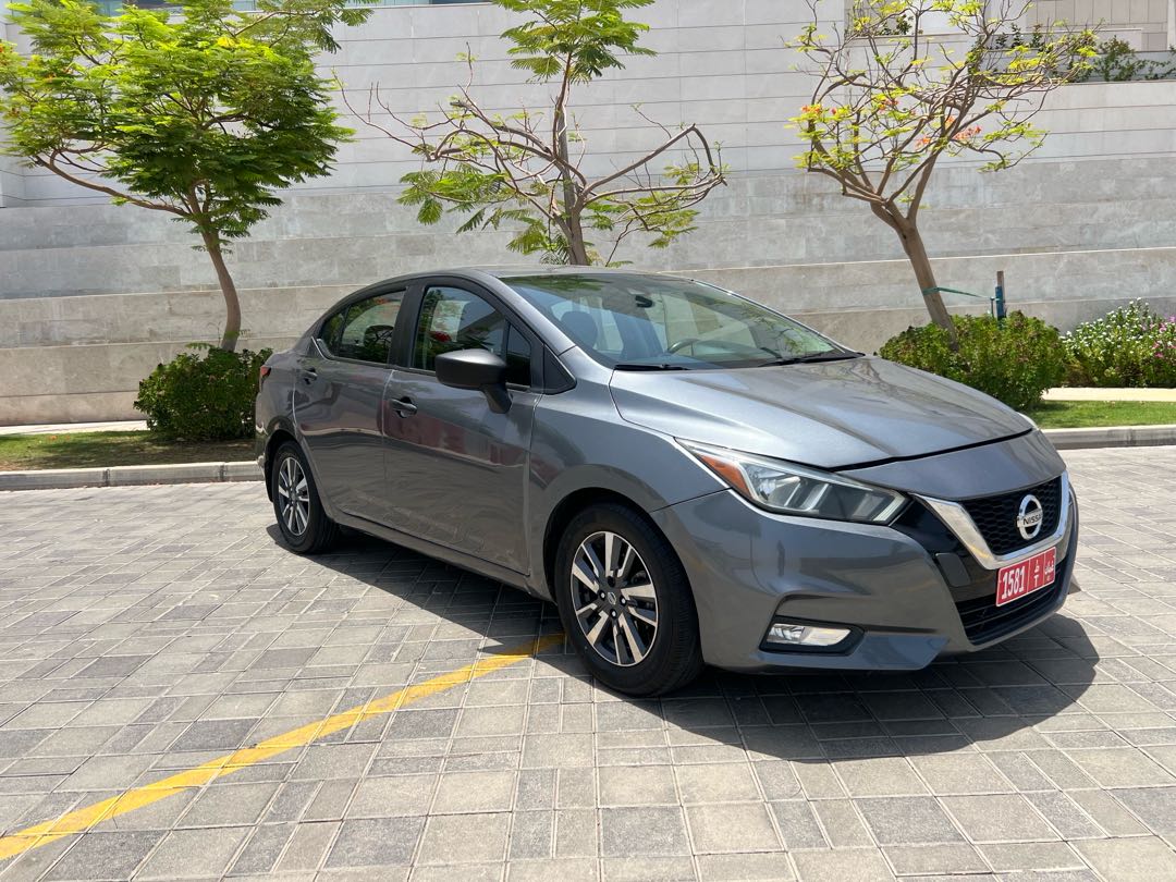 NISSAN VERSA 2020