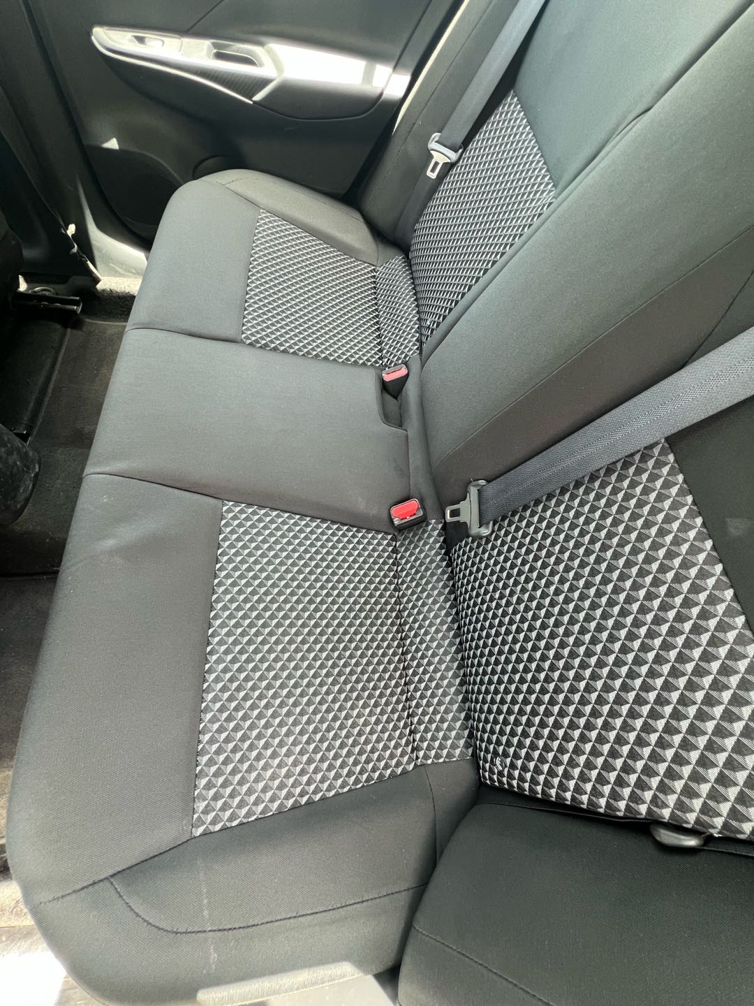 NISSAN VERSA 2020