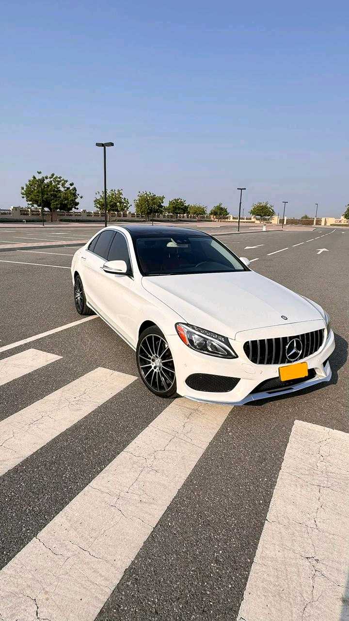 Car Image 2017 MERCEDES C Class 300