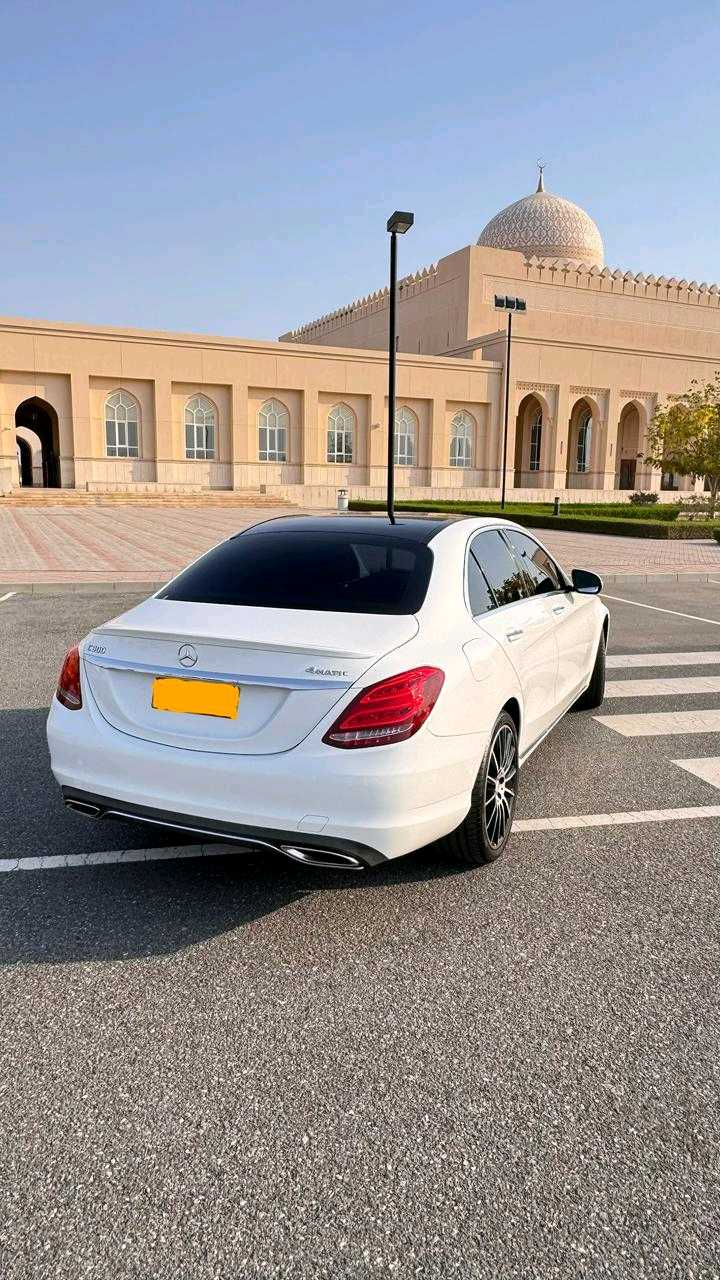 Car Image 2017 MERCEDES C Class 300