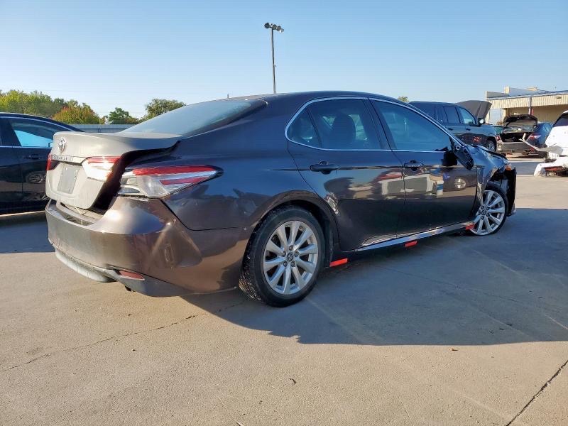 Car Image 2018 TOYOTA CAMRY
